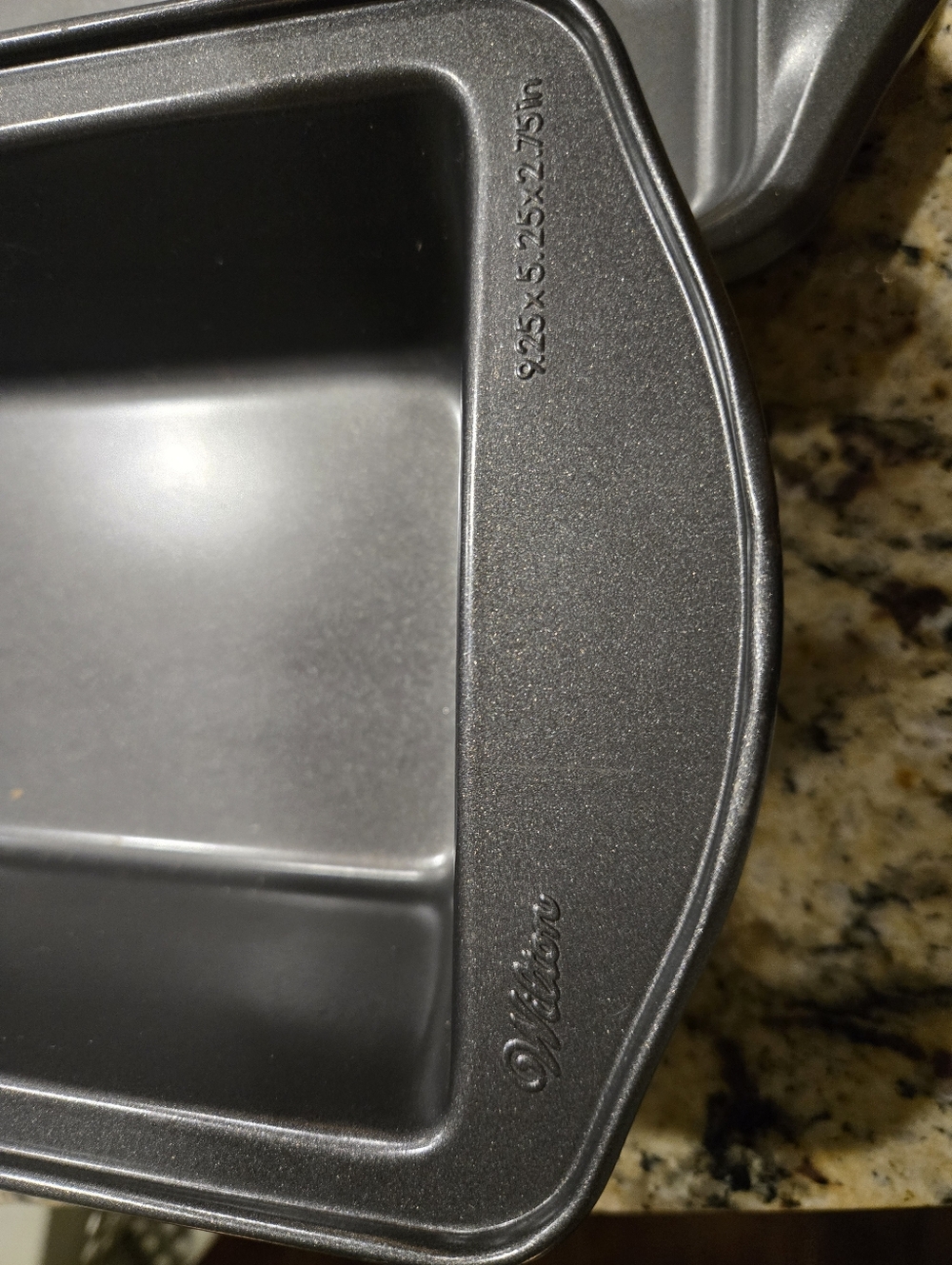 Wilton 5 Piece Nonstick Baking Sheets & Cupcake Pans - Picture 9 of 9